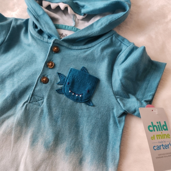 NWT Carters Shark onsie - Picture 3 of 5